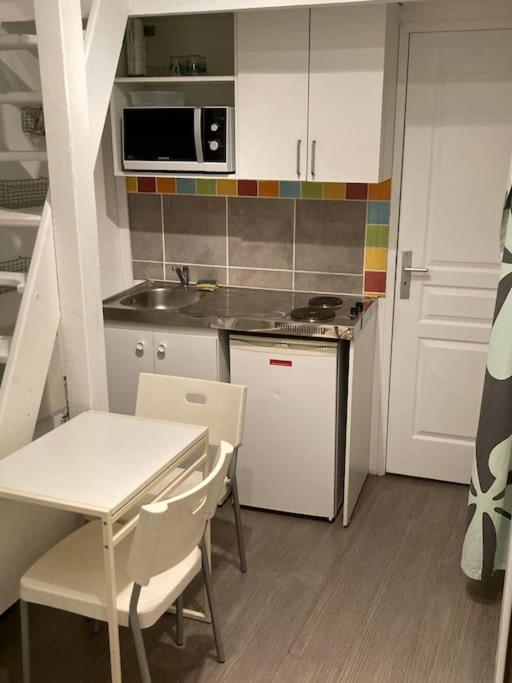 Appartement T1 Avignon Centre Екстер'єр фото