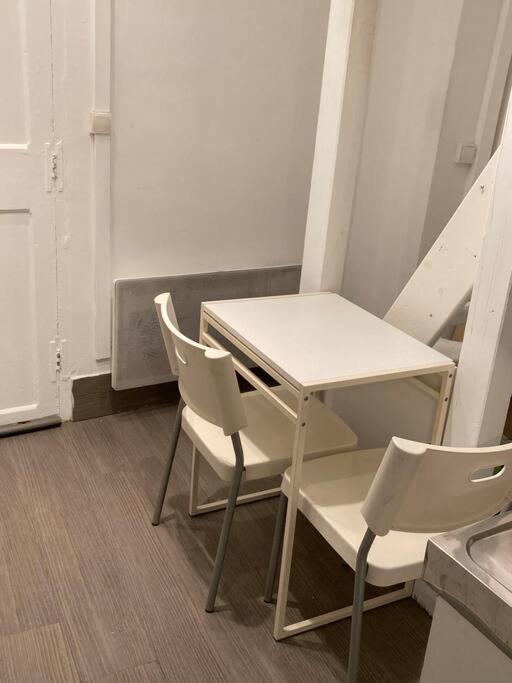 Appartement T1 Avignon Centre Екстер'єр фото